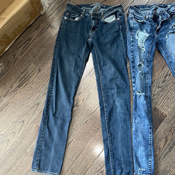 Two Pair American Eagle Jeans - 8XL - Picture 2 of 11